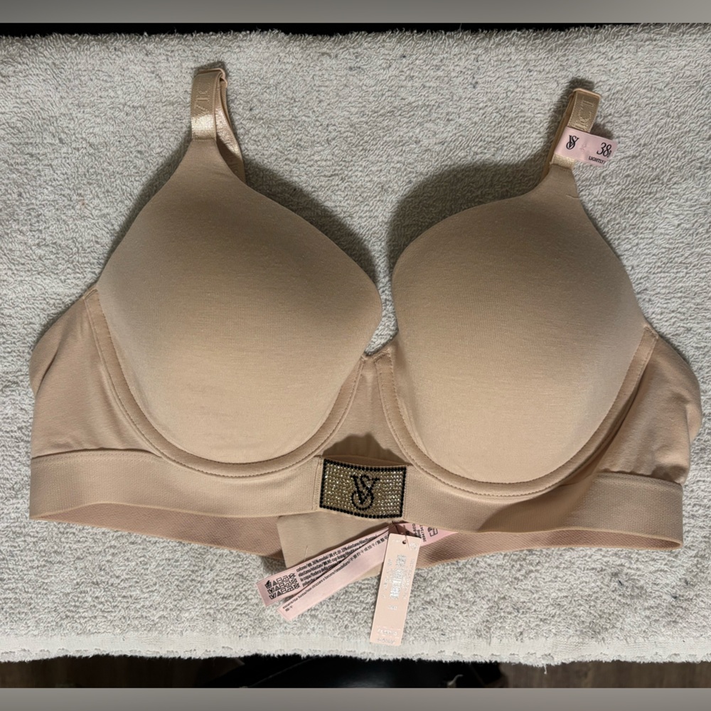 Victoria's Secret Lightly Lined Bra 38B